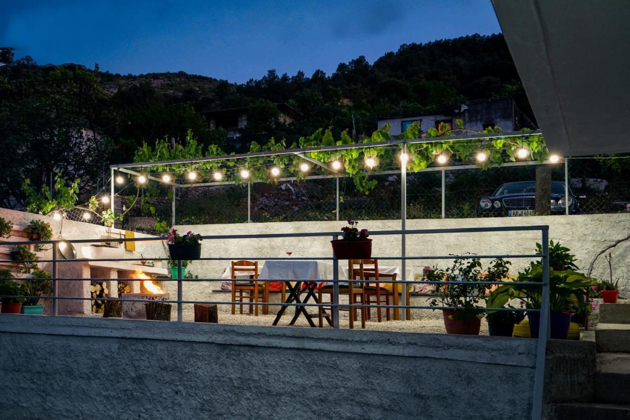 Patio Rooms Gjirokastër Dış mekan fotoğraf