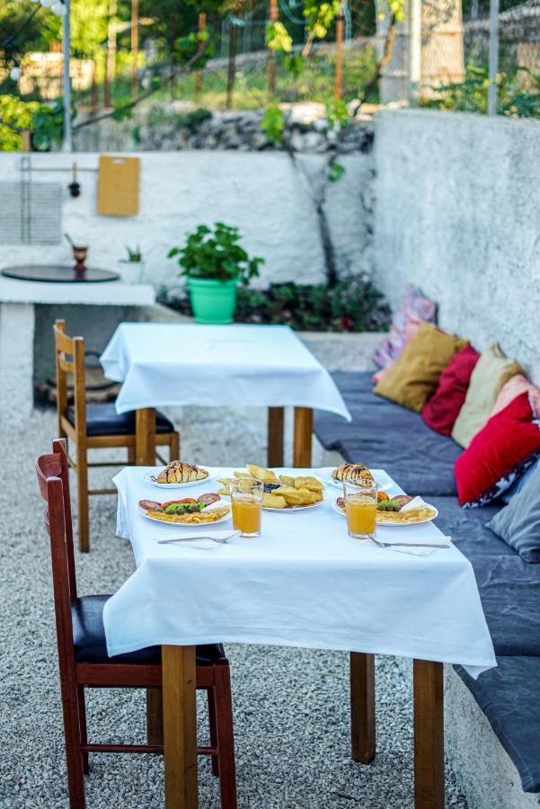 Patio Rooms Gjirokastër Dış mekan fotoğraf